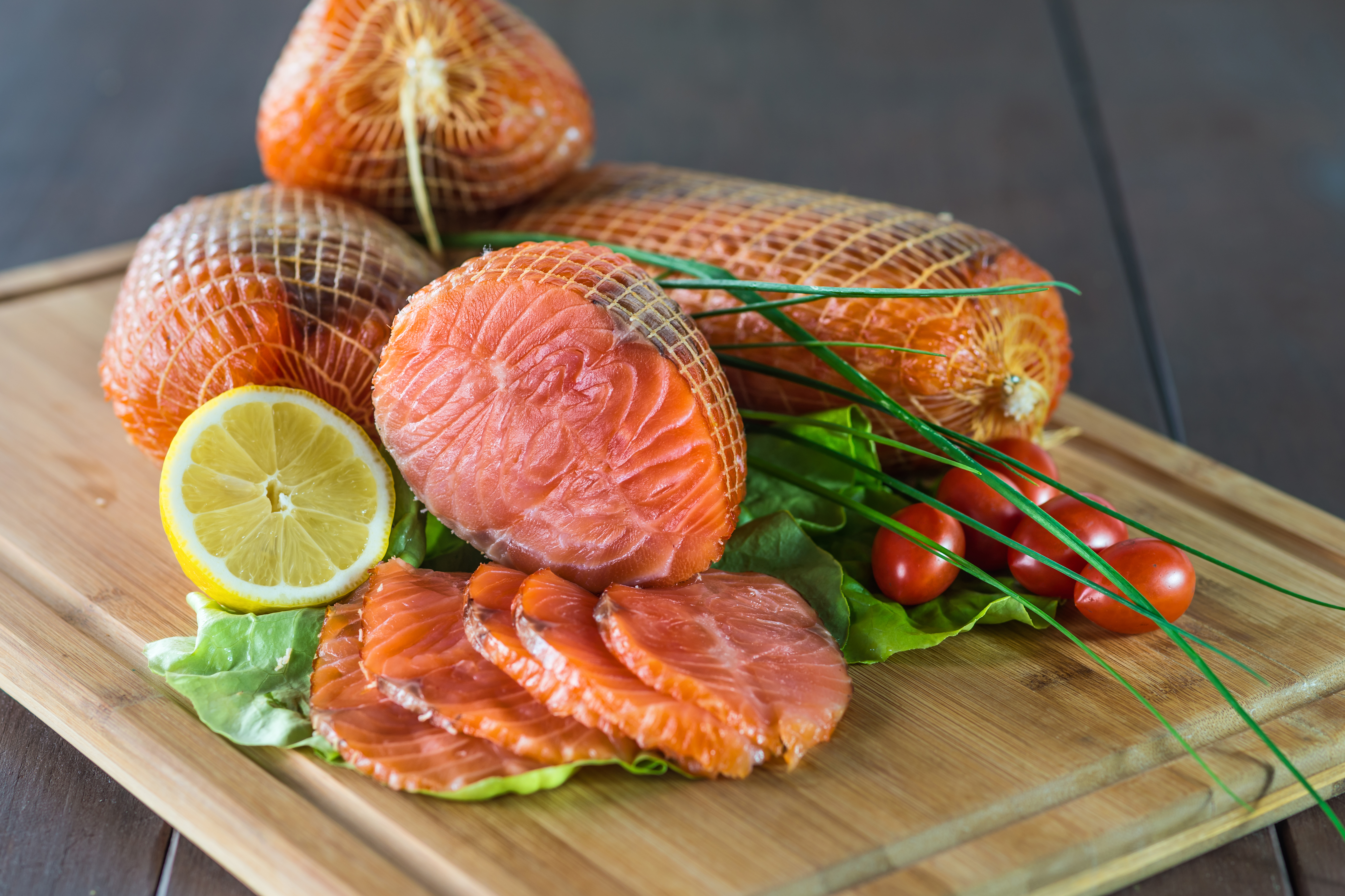 Łosoś Polędwica Wędzona Na Zimno Ok. 400 G