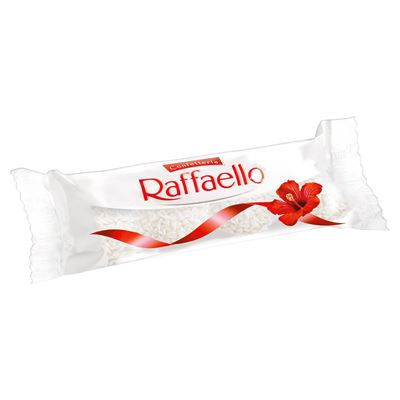 Raffaello 4 Praliny z kokosem i całym migdałem 16x40g