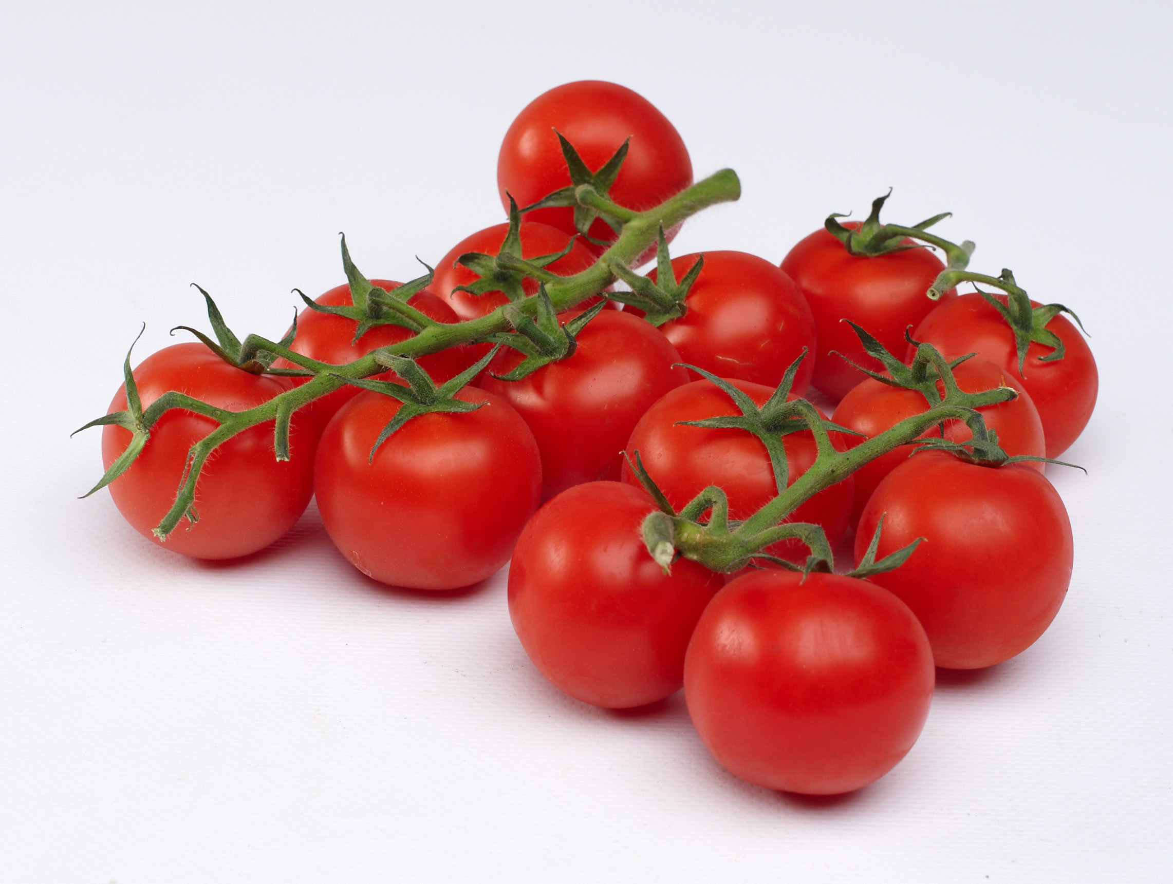 Pomidor Koktajlowy Czerwony Gałązka Klasa I Polska 500G