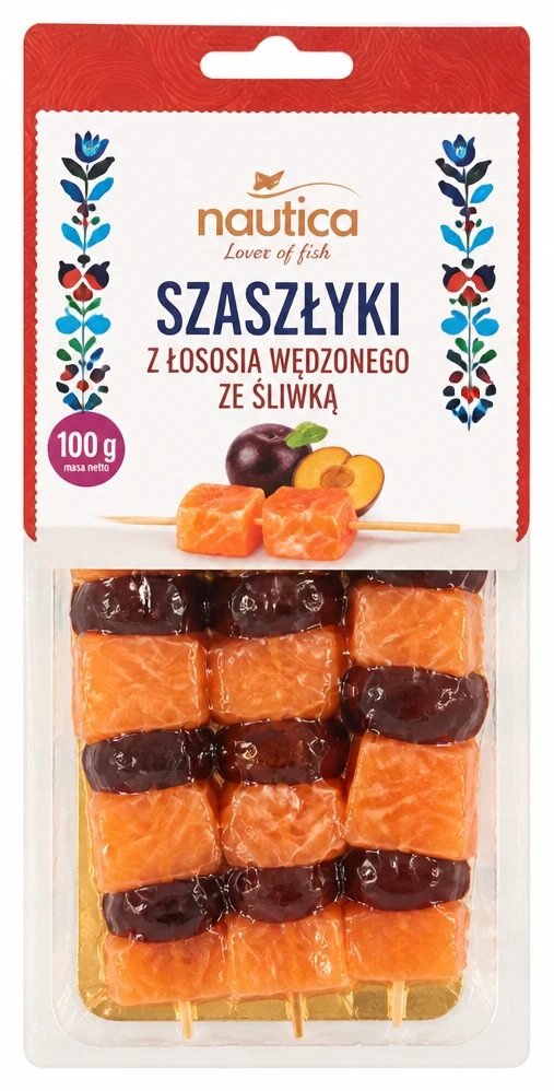 Szaszłyki z łososia wędzonego ze śliwką