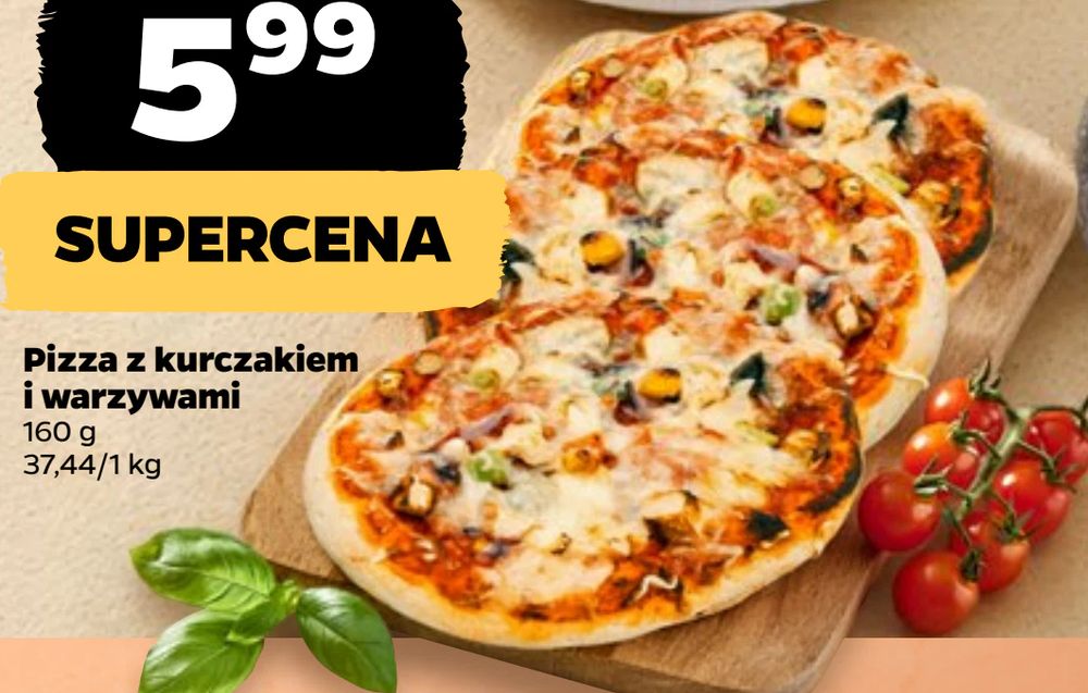 Pizza z kurczakiem i warzywami